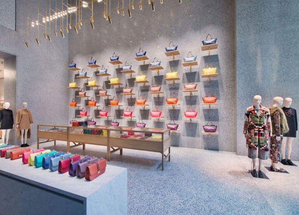 What is a flagship store? - Insider Trends